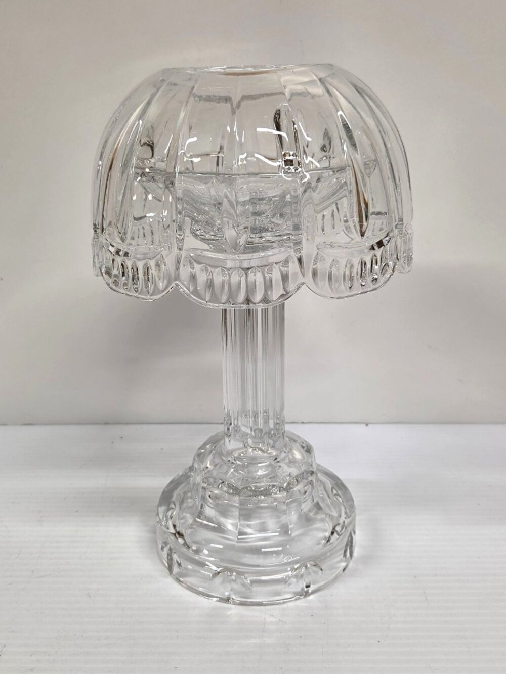 Shannon Godinger Fairy Lamp 24% Lead Hurricane Pedestal Candle Holder 12" Chip